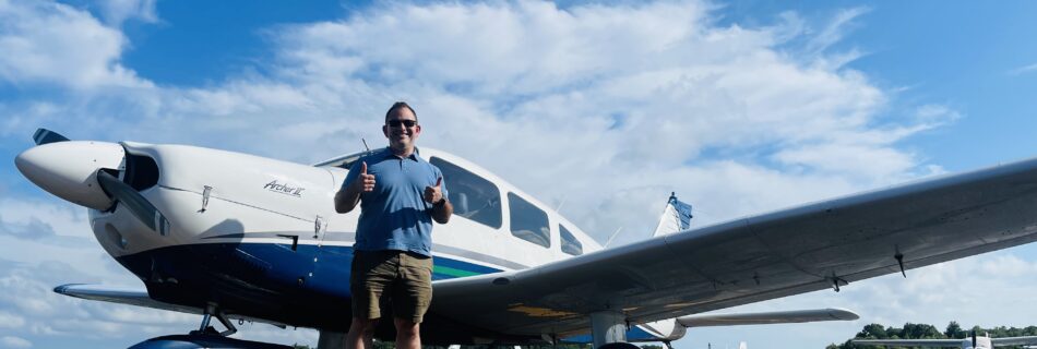 Learning to fly at a flight school near me